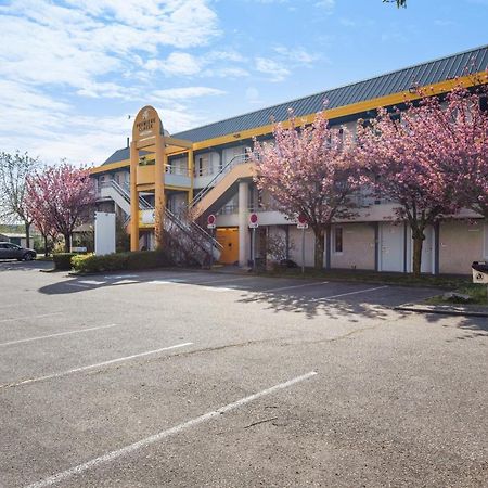 Premiere Classe Lyon Est - Bron Eurexpo Décines-Charpieu Exterior foto